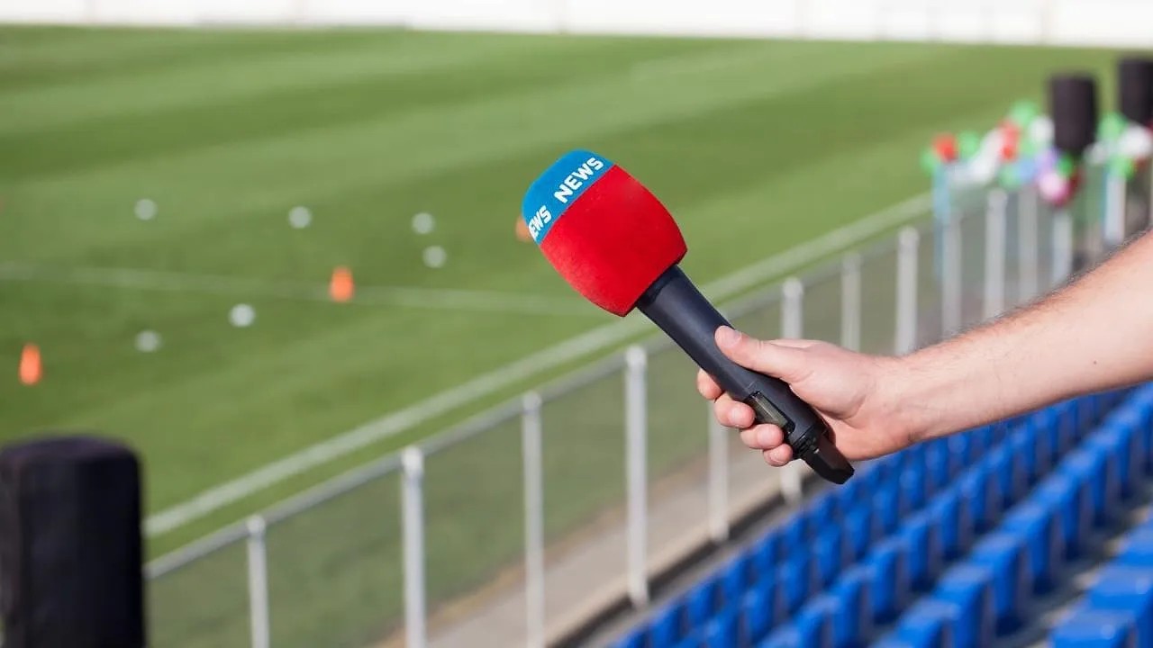 A bientôt sur DAZN — ElevenSports1FR 01:00