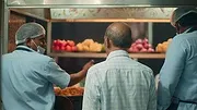 Medianoche en Asia: Comer · Bailar · Soñar