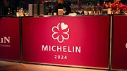 Sur le fil : à la poursuite des Étoiles Michelin