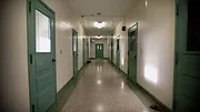 Jeunes filles en prison