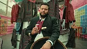 Mo