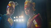 Medianoche en Asia: Comer · Bailar · Soñar