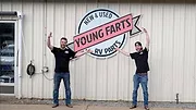 Young Farts Trailer Parts : La série