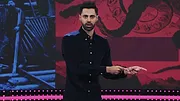 Hasan Minhaj : Un patriote américain