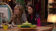 iCarly S1 E1