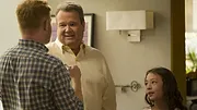 Modern Family S8 E1