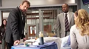 Dr House S5 E21