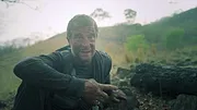 À leurs trousses : Bear Grylls contre les célébrités