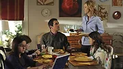 Modern Family S2 E5
