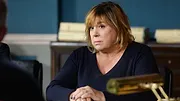 La Stagiaire S4 E7
