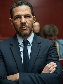 La Fille au bracelet