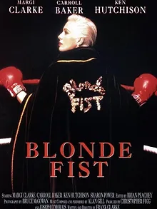 Une blonde sur le ring