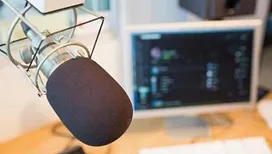 Un animateur radio belge interpellé par la police après une altercation avec un automobiliste, à qui il faisait croire qu’il était… policier !