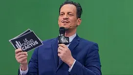 James Deano, qu’on retrouvera ce soir dans « Le Grand Cactus » sur Tipik, évoque son seul en scène : « Je vais révéler un très grand secret… »