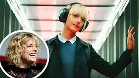 « C’était assez dingue » : le cadeau fou d’un fan de « Astrid et Raphaëlle » pour Sara Mortensen (vidéo)