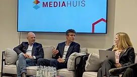 Le personnel de Mediahuis accepte une réduction temporaire de salaire