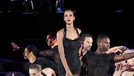 « Je suis triste » : énorme coup dur pour la chanteuse Shy’m, qui annonce une mauvaise nouvelle à ses fans