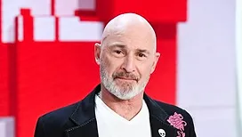 «&nbsp;Ce sont toujours des Blancs&nbsp;»&nbsp;: Vincent Lagaf’ rejette les accusations de racisme concernant «&nbsp;La Zoubida&nbsp;» et pointe du doigt une contradiction