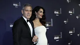 « Ici, il n’y a pas de paparazzis planqués à la sortie de l’école » : George Clooney et sa famille obtiennent la nationalité française