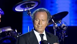 Julio Iglesias accusé de viols et de harcèlement par deux anciennes employées