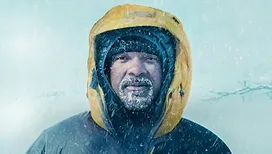 «J’ai touché le sommet, puis j’ai vu tout s’effondrer»: Will Smith à coeur ouvert dans sa nouvelle série documentaire, où il joue les explorateurs d’un pôle à l’autre, sur Disney+