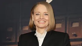 «&nbsp;J’ai moins confiance en moi&nbsp;»&nbsp;: la personnalité de Jodie Foster change-t-elle lorsqu’elle parle en français, comme dans «&nbsp;Vie privée&nbsp;»&nbsp;?