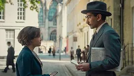 « Seven Dials » (« Les Sept Cadrans ») : qu’est-ce que ça donne quand Netflix change en série un roman moins populaire d’Agatha Christie ?