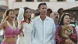 «&nbsp;Avant qu’on parte tous de l’autre côté&nbsp;»&nbsp;: un retour des «&nbsp;Bronzés&nbsp;» avec un nouveau film&nbsp;? Josiane Balasko répond