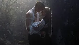 «&nbsp;Hurlevent&nbsp;»&nbsp;: pourquoi l’adaptation du roman d’Emily Brontë avec Margot Robbie et Jacob Elordi crée la polémique&nbsp;?