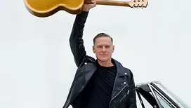 Un problème de santé chez la tête d’affiche Bryan Adams provoque l’annulation de l’édition 2026