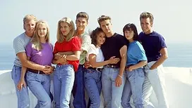 Avis aux fans : AB3 propose de se refaire l’intégrale de « Beverly Hills 90210 » !
