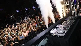 « Nous sommes fatiguées » : le cri du cœur d’une célèbre DJ belge après les accusations de violences sexuelles et harcèlement contre des artistes du milieu