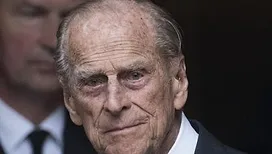Le prince Philip ne serait pas mort « de vieillesse » : une biographie remet en question la cause du décès de l’époux d’Elisabeth II
