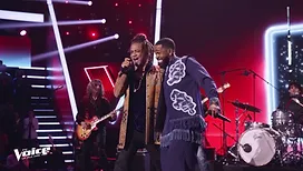 « The Voice » : Tayc improvise un duo avec un talent de 75 ans et enflamme le public ! (vidéo)
