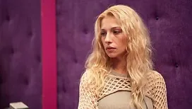 RTL Plug bouscule sa programmation pour diffuser « Culte », la série qui raconte les débuts de Loana