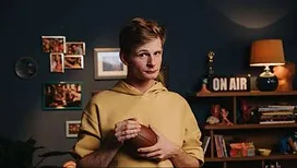 « Tout de même flatté qu’on m’utilise » : l’humoriste Nico en vrai met en garde ses abonnés face aux arnaques, en utilisant une comparaison à mourir de rire !