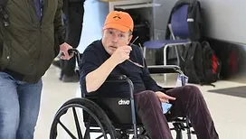 Michael J. Fox annoncé mort par CNN, la star de « Retour vers le futur » réagit : « J’ai cru que c’était la fin du monde »