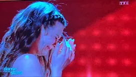 Danse avec les stars : Juju Fitcats s’effondre en direct pendant qu’une autre candidate quitte l’aventure !