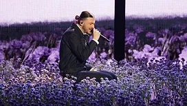 « Vous me manquez déjà… » : Pierre Garnier donne de ses nouvelles et annonce une surprise à ses fans