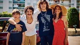 Olivier Nakache et Eric Toledano : « On a voulu retenir un peu le monde de notre enfance dans ‘Juste une illusion’ »