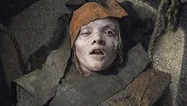 « Le réveil de la Momie » : super gore, mais supérieur à la moyenne… on vous dit ce qu’on a vraiment pensé du film signé Lee Cronin