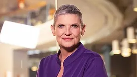 « Je sais que je ne retrouverai plus cette insouciance » : Véronique Barbier se livre à Ciné-Télé-Revue avant de témoigner pour le Télévie, ce samedi soir sur RTL-TVI