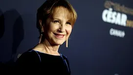 Décès de Nathalie Baye : 50 ans de carrière, Johnny Hallyday, sa fille Laura… retour sur une vie qui a marqué les esprits