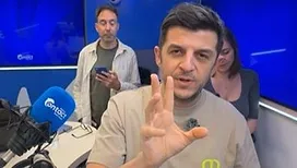 « Je suis un petit peu perturbé » : l’annonce inattendue de David Antoine en pleine chasse aux boules de cristal sur Radio Contact (vidéo)