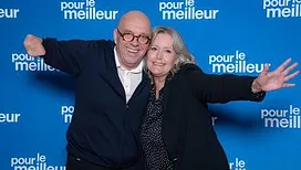 « Je me demandais si quelqu’un serait capable de m’aimer » : le parcours de Philippe Croizon raconté au cinéma dans « Pour le meilleur », rendu possible grâce à sa compagne Suzana (vidéo)