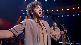 « The Voice » : le Belge Hugo se confie sur son passage aux Battles ce samedi soir, une étape qui a été « une grande source de stress »