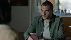 Amir Haddad redevient acteur dans « Unconditional » : sércette série israélienne le mérite-t-elle ? Voici notre avis