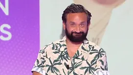 Cyril Hanouna en couple avec l’une de ses chroniqueuses ? Le présentateur répond aux rumeurs : « Ça a fait un buzz énorme » (vidéo)