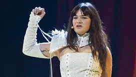 « Elle aurait été parfaite », « on aurait pu gagner » : Essyla dévoile la seconde chanson envoyée à la RTBF pour l’Eurovision, les internautes valident (vidéo)