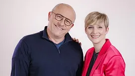 Fanny Jandrain rejoint Jean-Louis Lahaye à la présentation de l’Eurovision 2026 ce soir : « Je regardais le concours avec mes grands-parents et mes parents »
